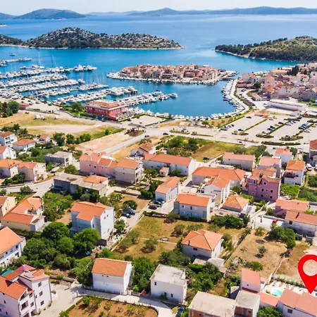 Apartman Barbara 3 By Guide *