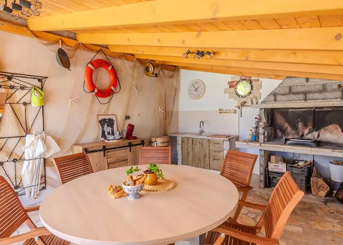 Apartment Barbara 3 By Guide