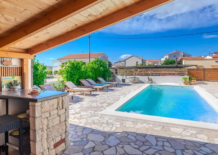 Barbara 3 By Guide Apartment *